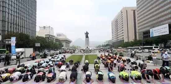 这一切,都是“公有制”这个共和国的老底子在保护中国人民。