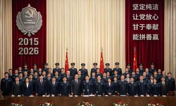 历史从来不奖励在原则问题上犹疑不决的人。