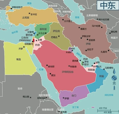 美国地缘政治学家尼古拉斯·斯皮克曼在1940年代提出了边缘地带理论。斯皮克曼对麦金德的“心脏地带”理论进行了修正，他认为影响世界的战略要地不在“心脏地带”而在“边缘地带”（即麦金德所指的内新月形地带）。