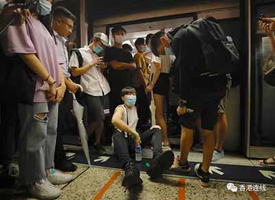 废青又瘫港铁 返工市民闹爆
